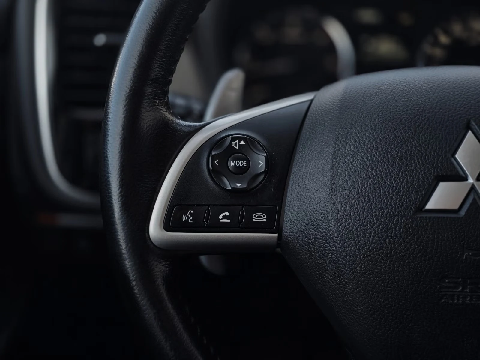 Mitsubishi Outlander - Photo 27