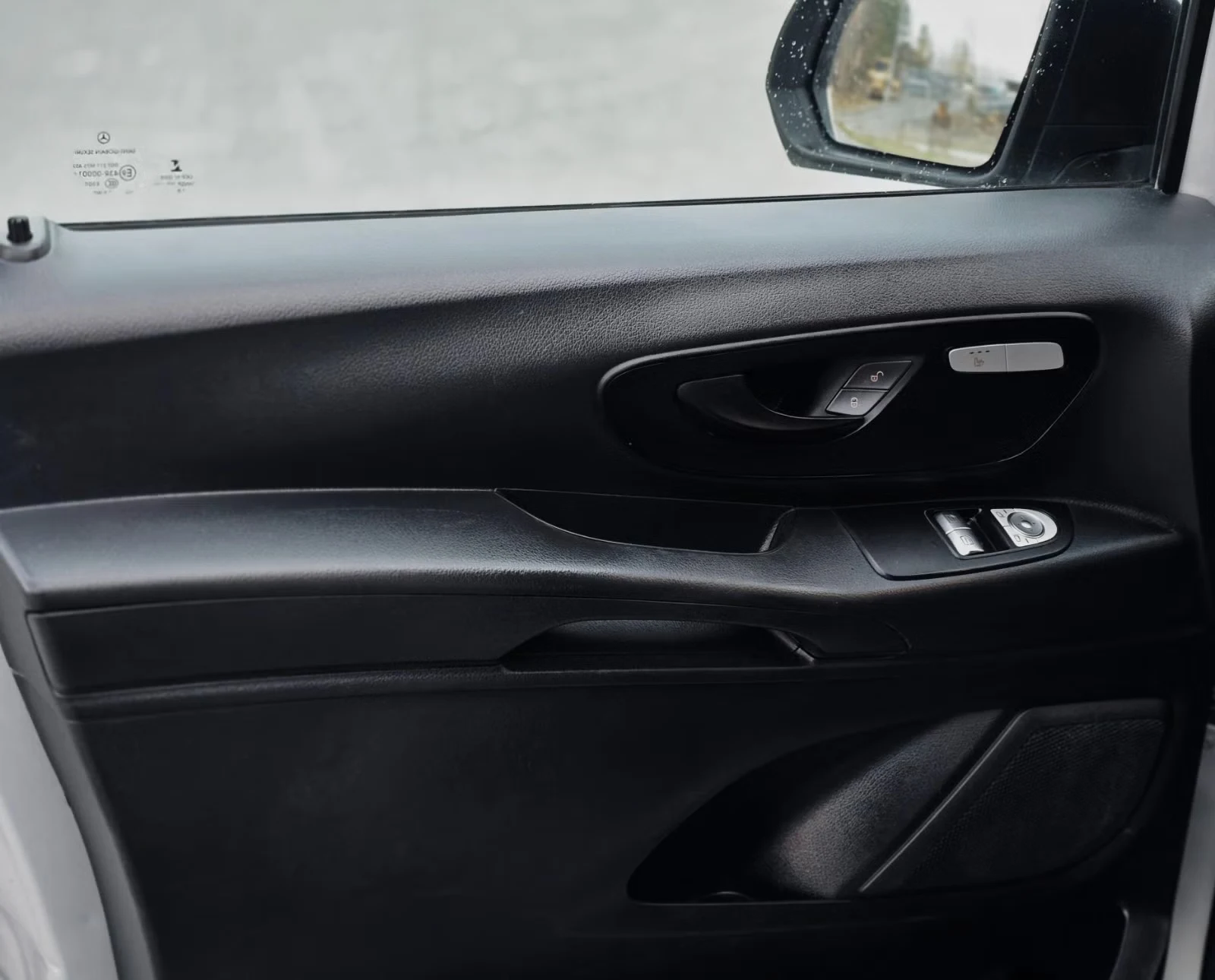 Mercedes-Benz Vito - Photo 30
