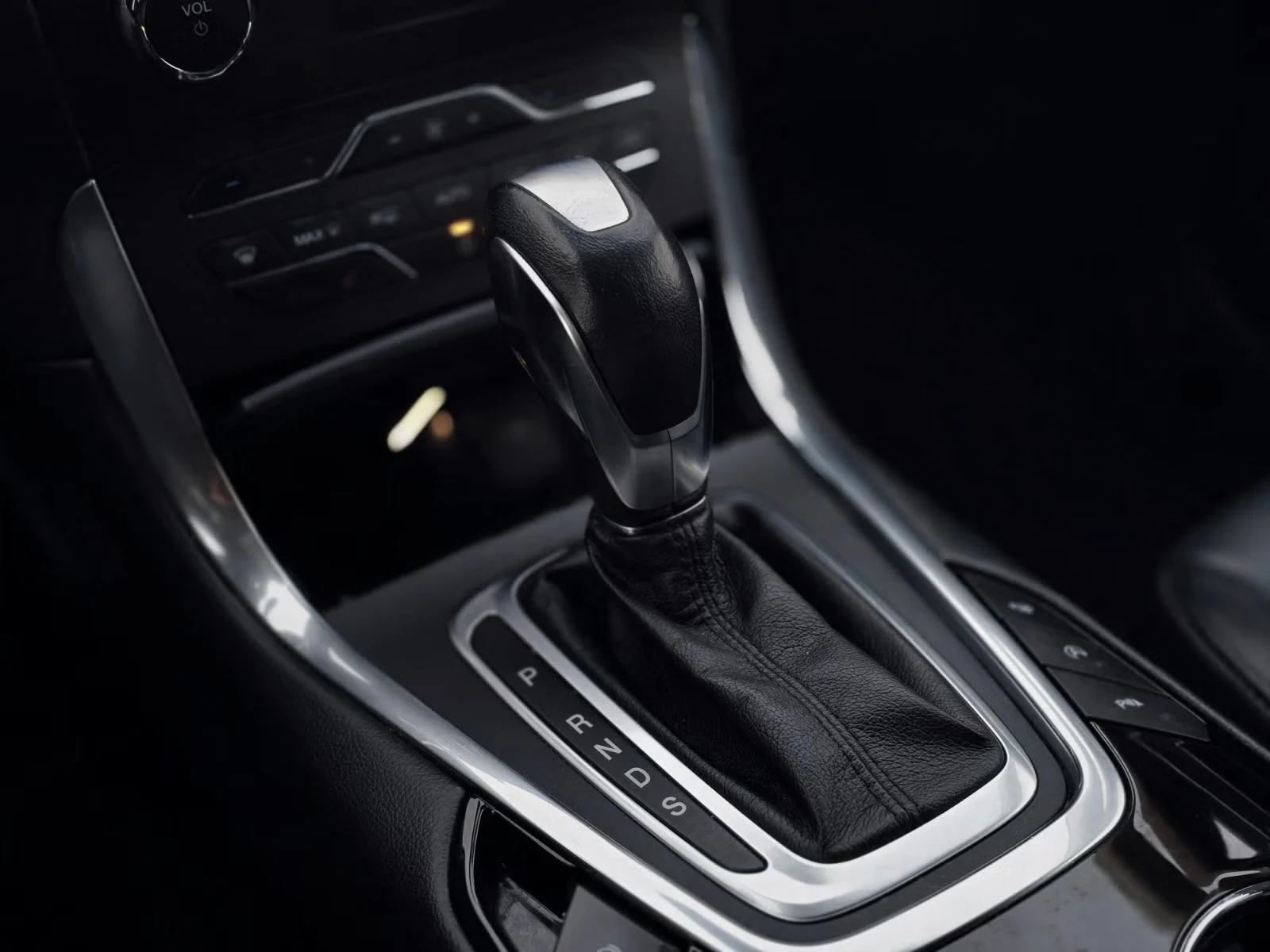 Ford S-MAX - Photo 11