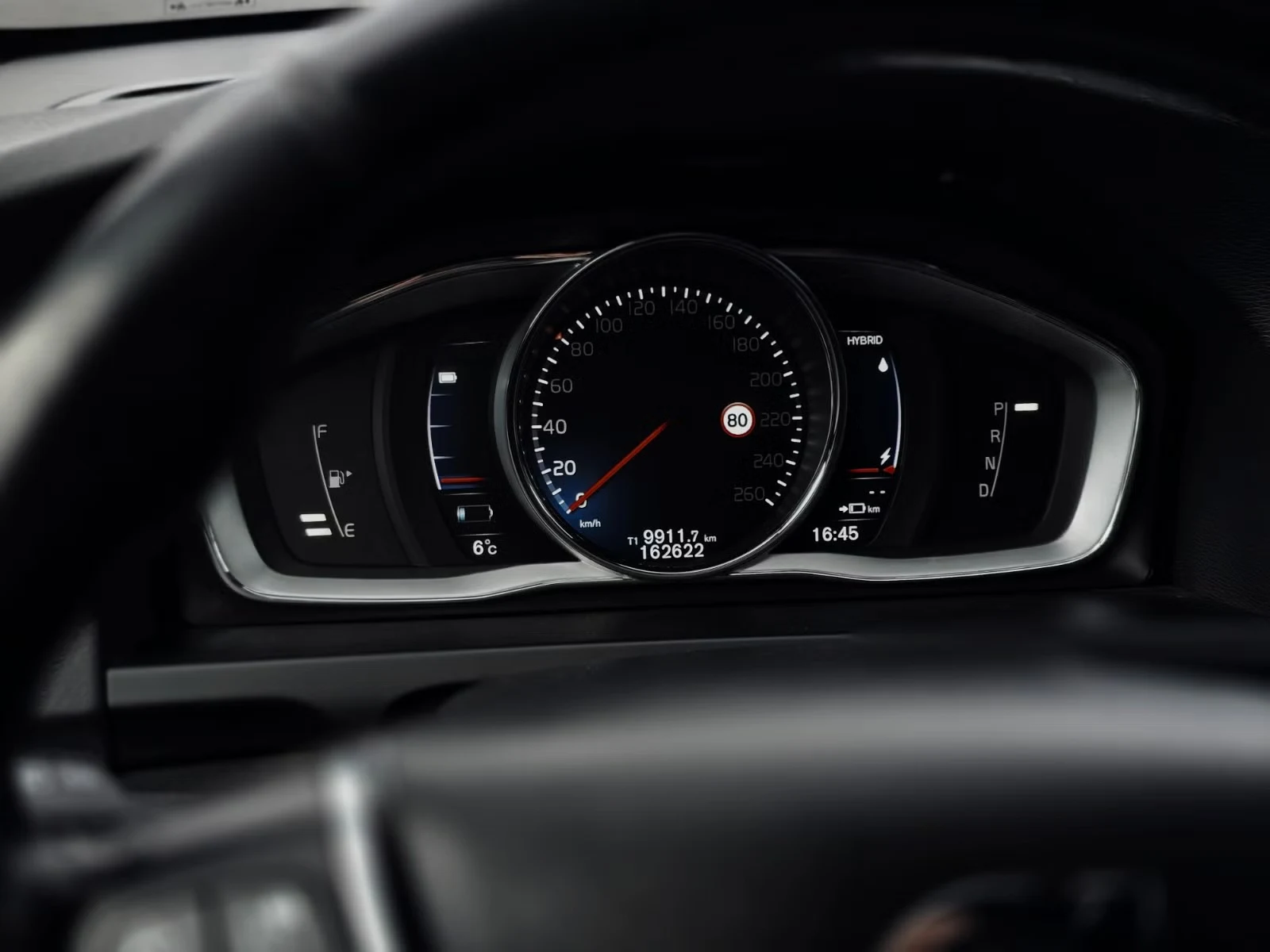 Volvo V60 - Photo 33