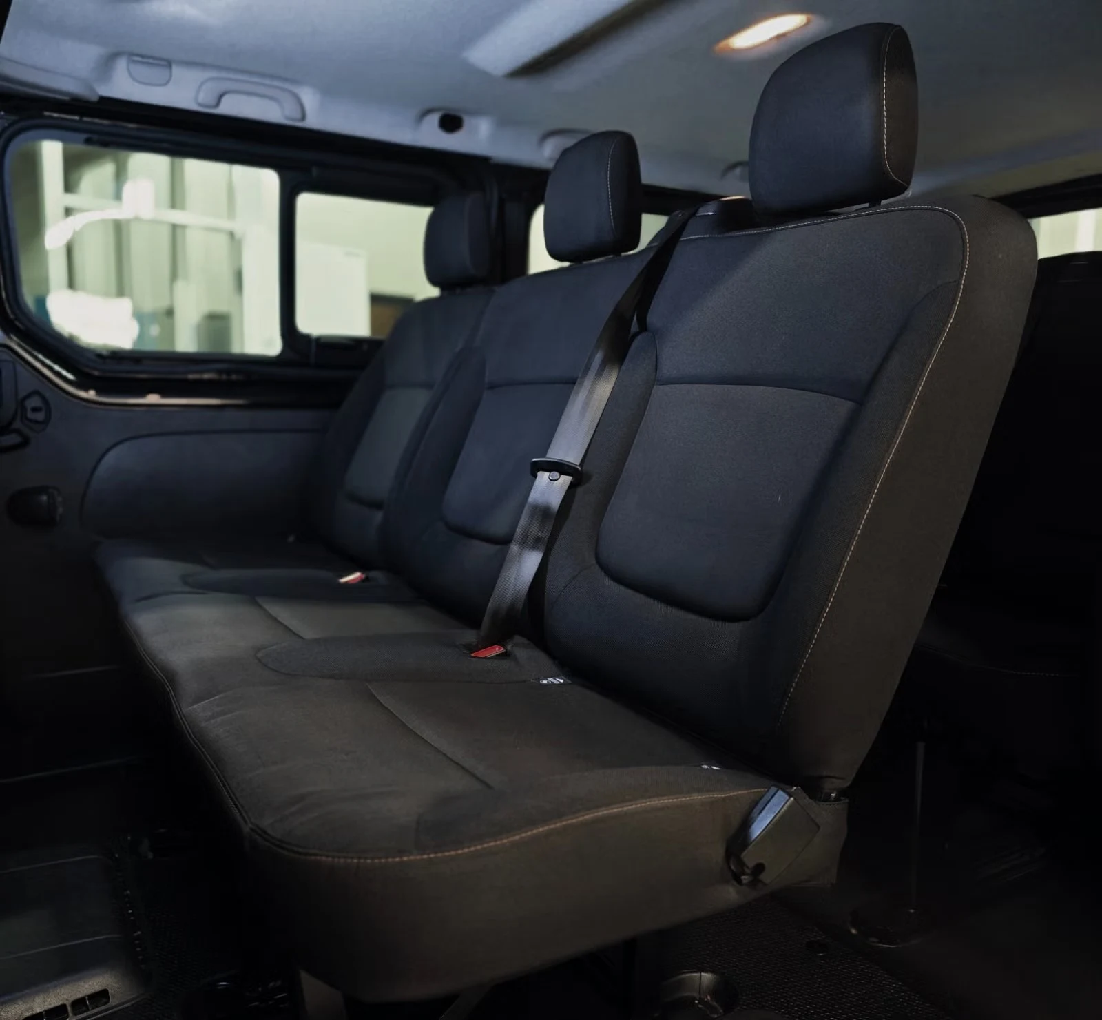Renault Trafic - Photo 2