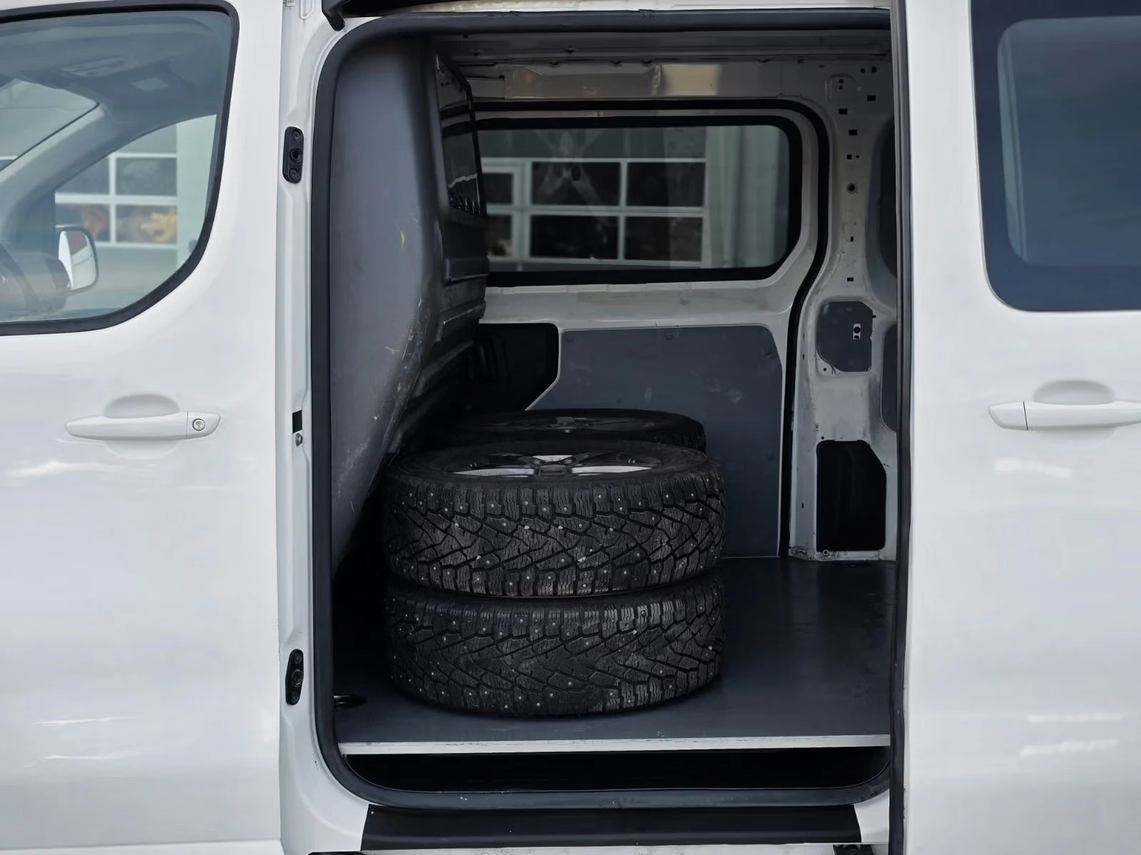 Peugeot Expert - Photo 15