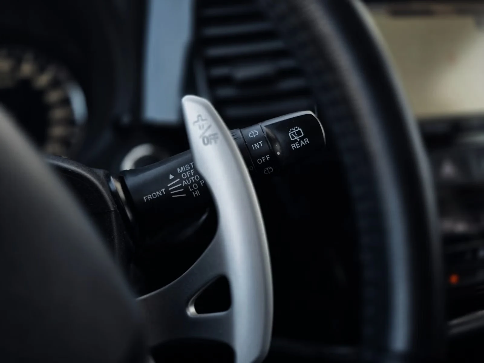 Mitsubishi Outlander - Photo 29