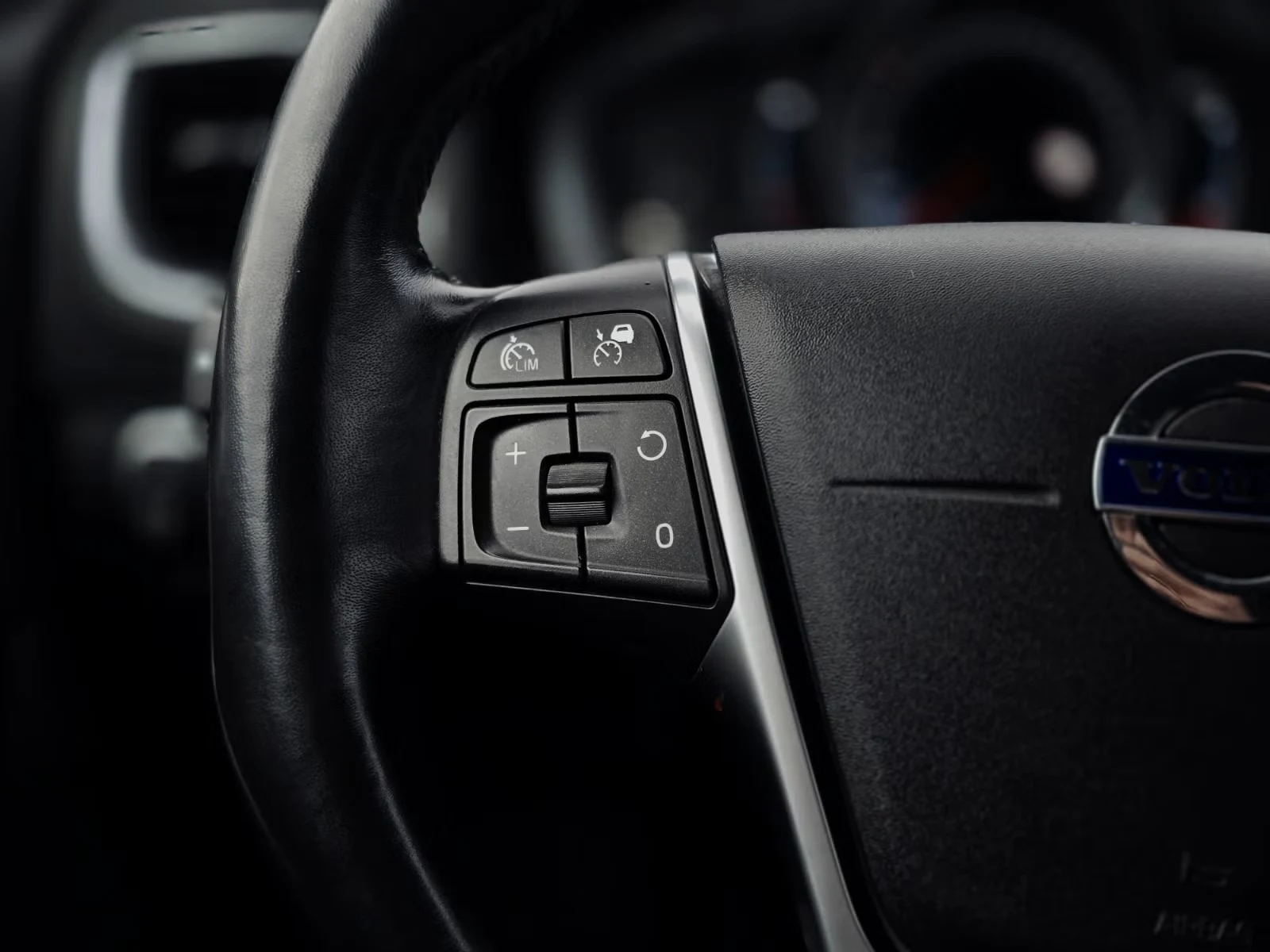 Volvo V60 - Photo 31