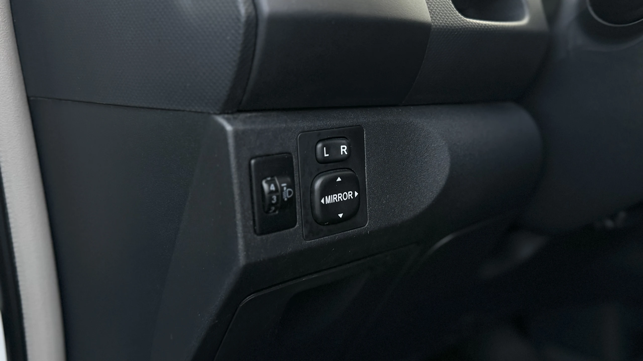 Toyota YARIS 2007 - Photo 20