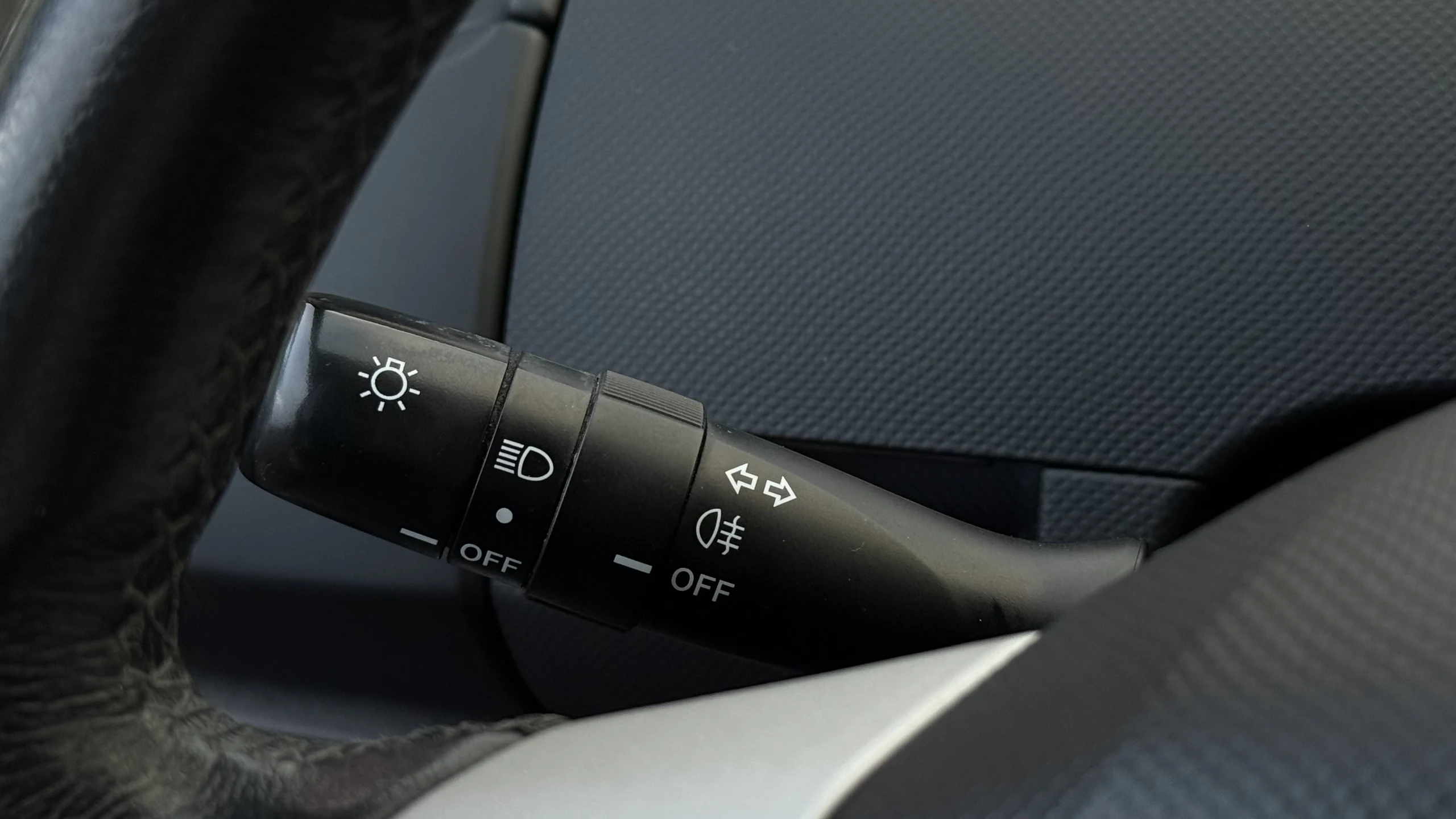 Toyota YARIS 2007 - Photo 28