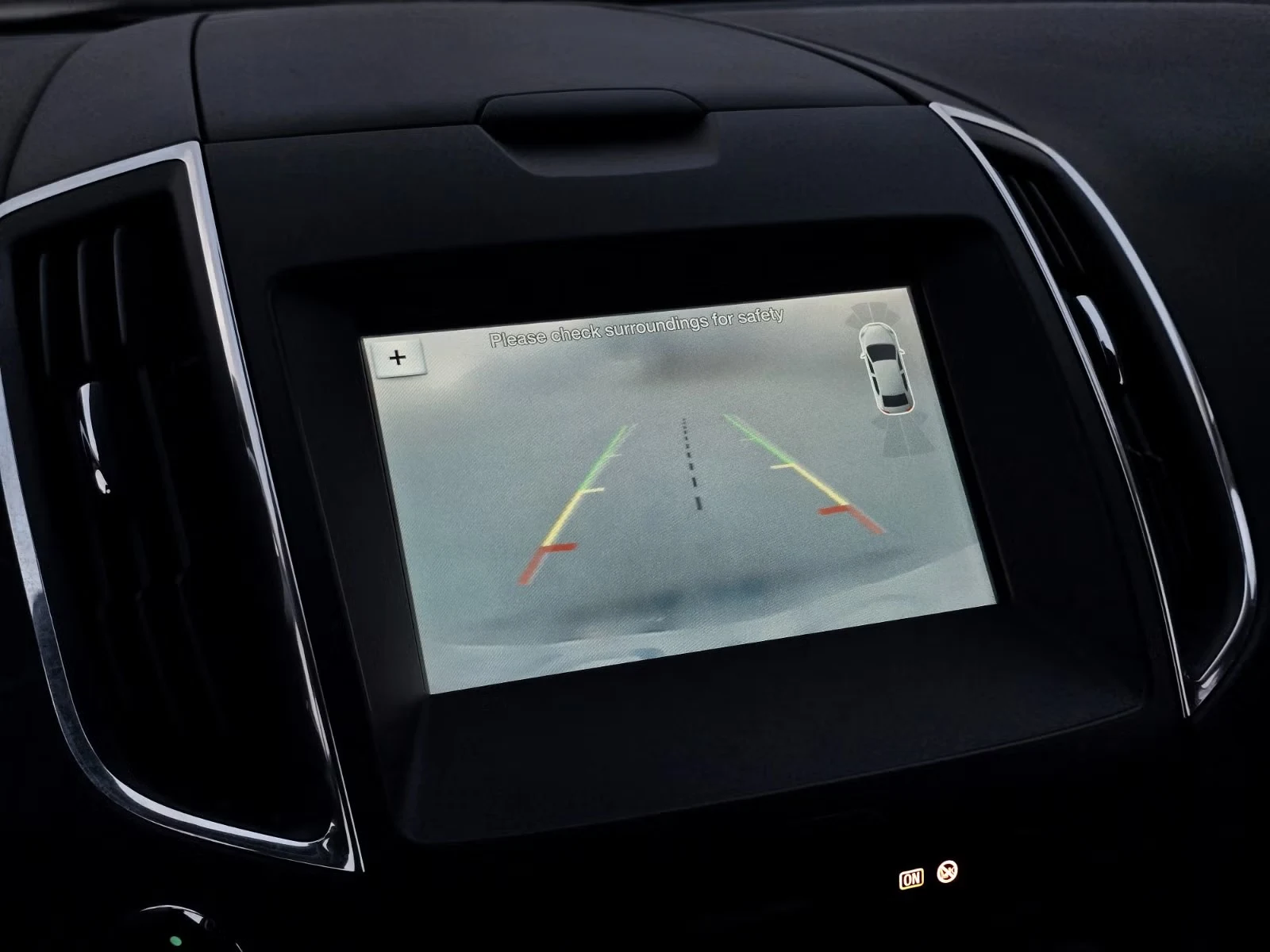 Ford S-MAX - Photo 24