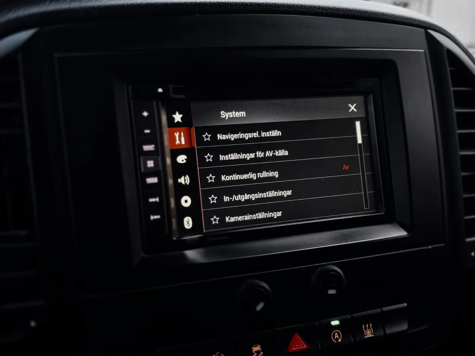 Mercedes-Benz Vito - Photo 20