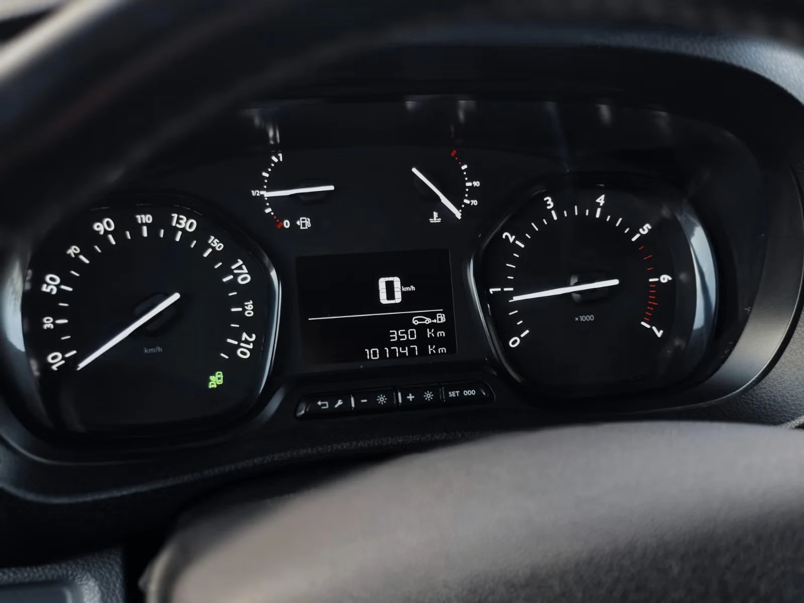 Citroen Jumpy - Photo 24