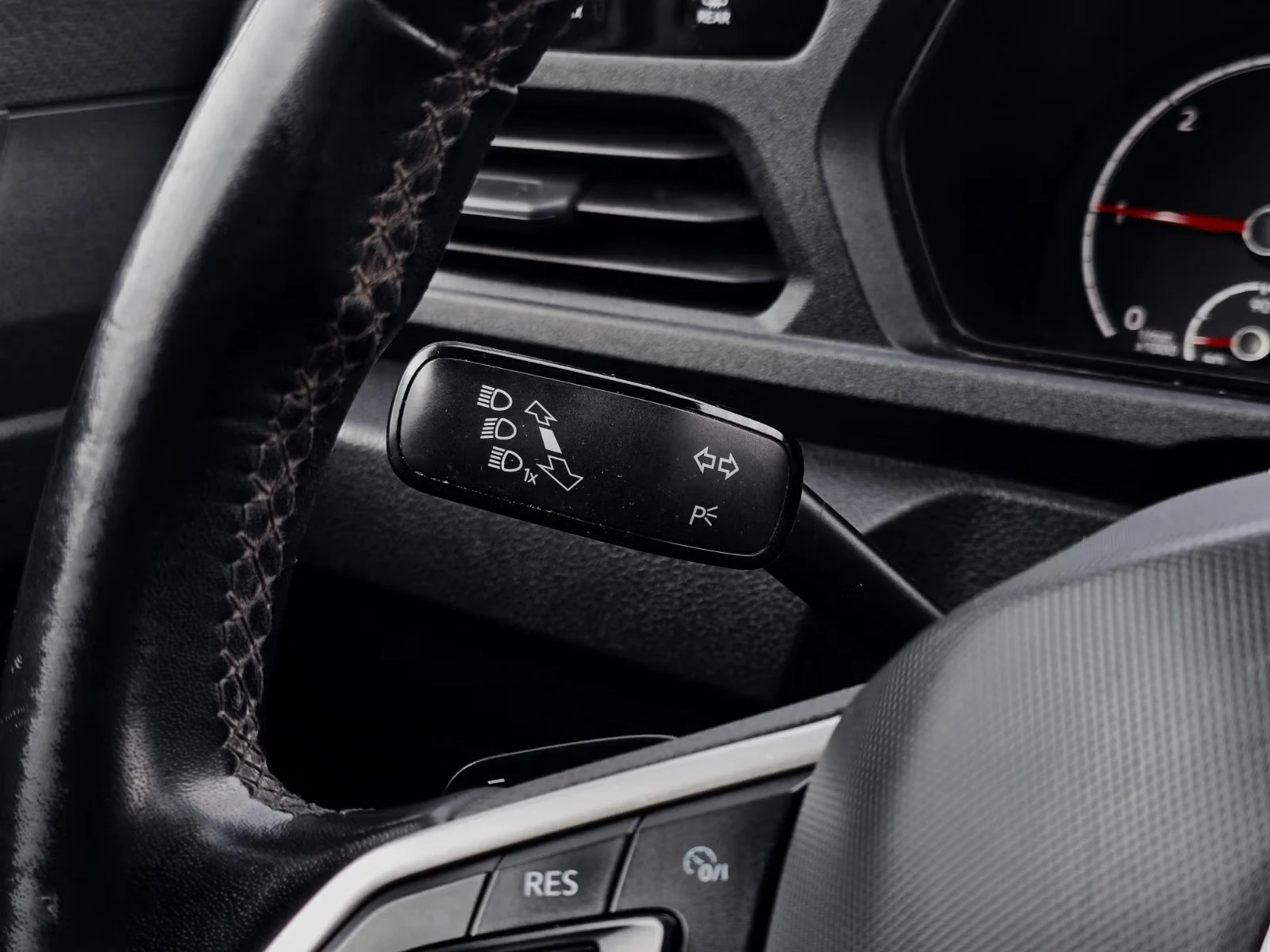 Volkswagen Caddy - Photo 20