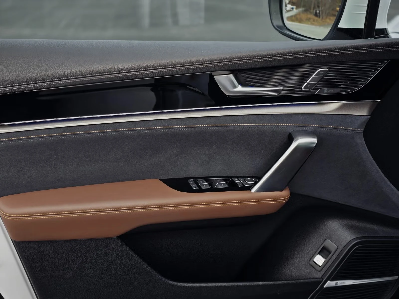 BYD Tang - Photo 9