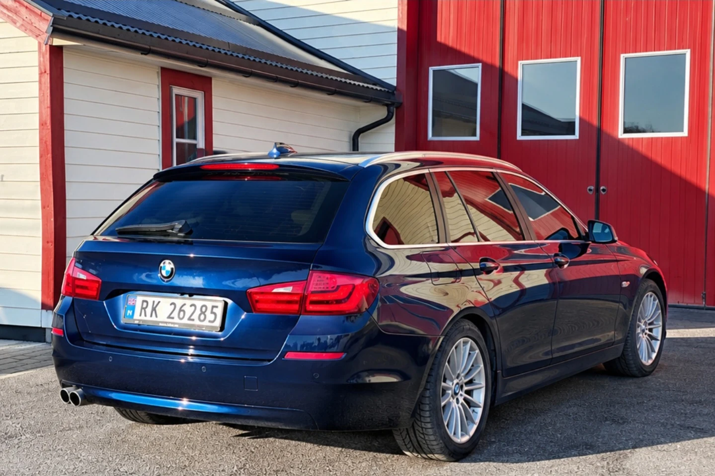 BMW 5 serie 2011 - Photo 4